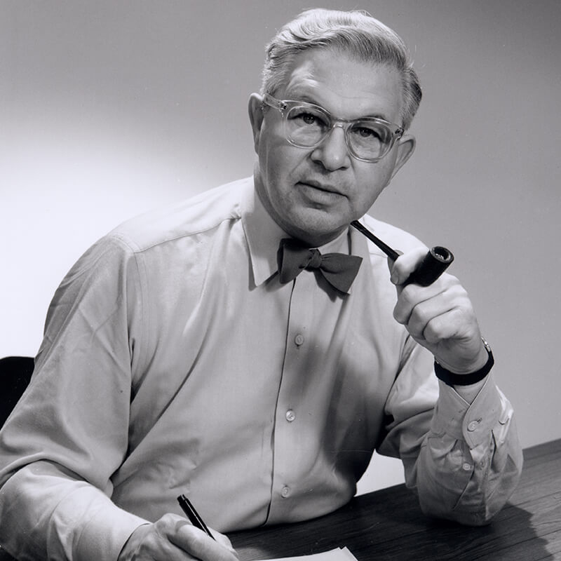 Арне Якобсен